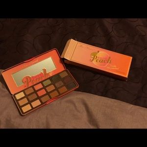 Two Faced Peach Palette